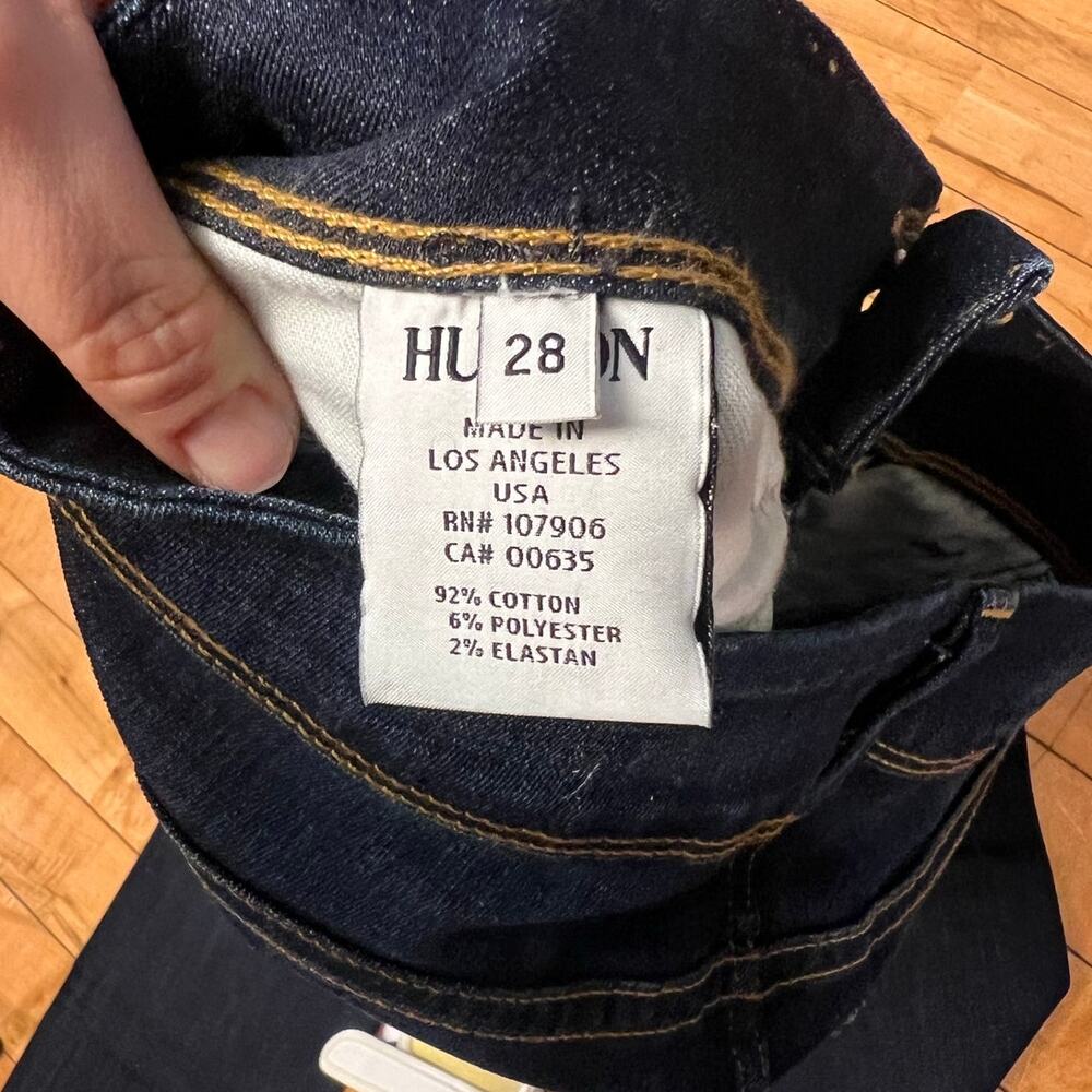 Hudson Beth Baby Bootcut Dark Wash Mid Rise Stretch Denim Size 28 - Picture 5 of 6